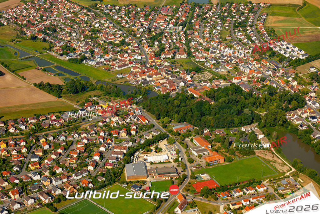 Das Luftbild zeigt :  Weisendorf - Die Luftaufnahme wurde 2024 vom UL-Flugzeug aus erstellt ( keine Drohne ) - Hochauflösende Luftaufnahme - Für grossformatige Ausdrucke geeignet. Die Geschenkidee !Mit Lizenz und Bildrechte bestellbar