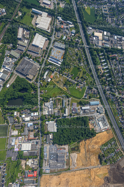 Recklinghausen220501440 | Luftbild der ehemaligen Trabrennbahn Recklinghausen mit angrenzender Blitzkuhlenstraße,  Hillerheide, Recklinghausen, Ruhrgebiet, Nordrhein-Westfalen, Deutschland
