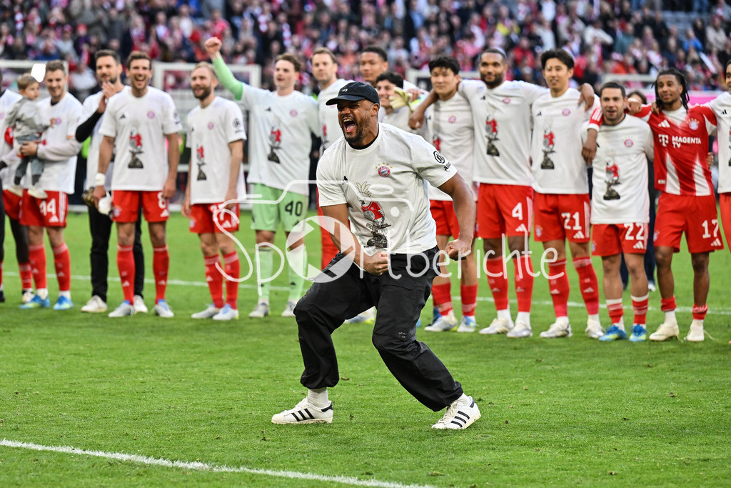 FC Bayern München - VfB Stuttgart | MUNICH, GERMANY - 19. APRIL: Bayern Munich celebrating the Deutsche Meiterschaft after the Bundesliga Match between FC Bayern Munich vs. VfB Stuttgart at Matchday 30 at Allianz Arena / DFL REGULATIONS PROHIBIT ANY USE OF PHOTOGRAPHS AS IMAGE SEQUENCES AND/OR QUASI-VIDEO / Vincent KOMPANY Trainer FC Bayern München