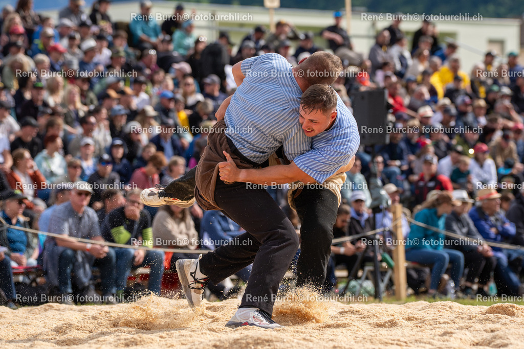 BUR07485 | René Burch leidenschaftlicher Fotograf aus Kerns in Obwalden.  Hier finden sie Sport, Landschaft und Natur Fotografie.
 - Realisiert mit Pictrs.com