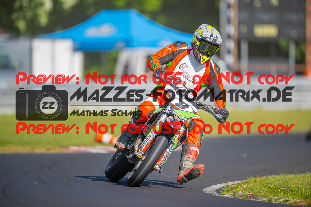 MaZZes-Fotomatrix-20260509-65028 | S5