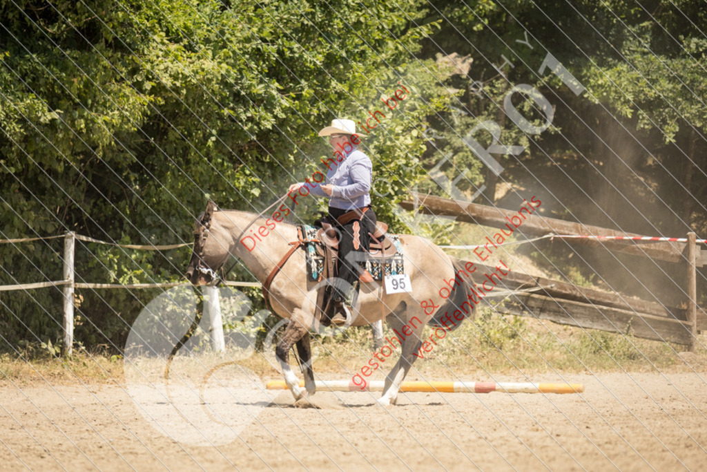 IMG_9561 | Sport-, Event- und Tierfotos in Profiqualität. Einfach auswählen, bestellen und herunterladen. Dein Moment – perfekt festgehalten.