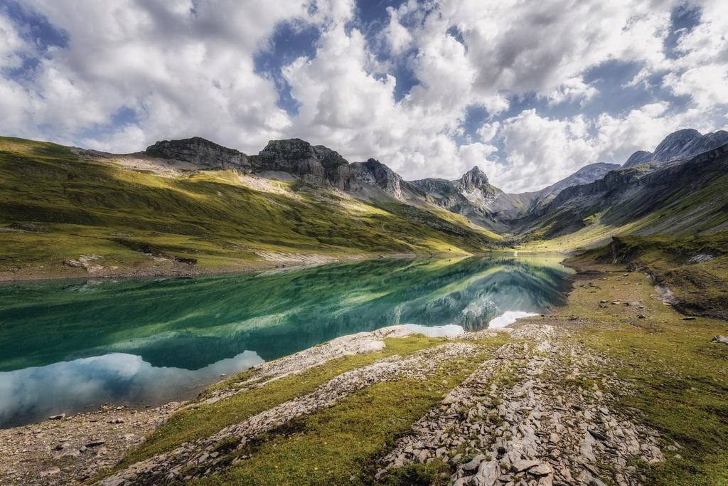 A7401389-Bearbeitet | Landschaftsfotografien und Naturfotografien (Schweiz, Europa) auf Leinwand, Postkarten und Poster. Wähle dein Lieblingsfoto und entscheiden selber, welches Fotoprodukt du bestellen willst. Grosse Auswahl an Karten zum Versenden und Verschenken. - Realisiert mit Pictrs.com