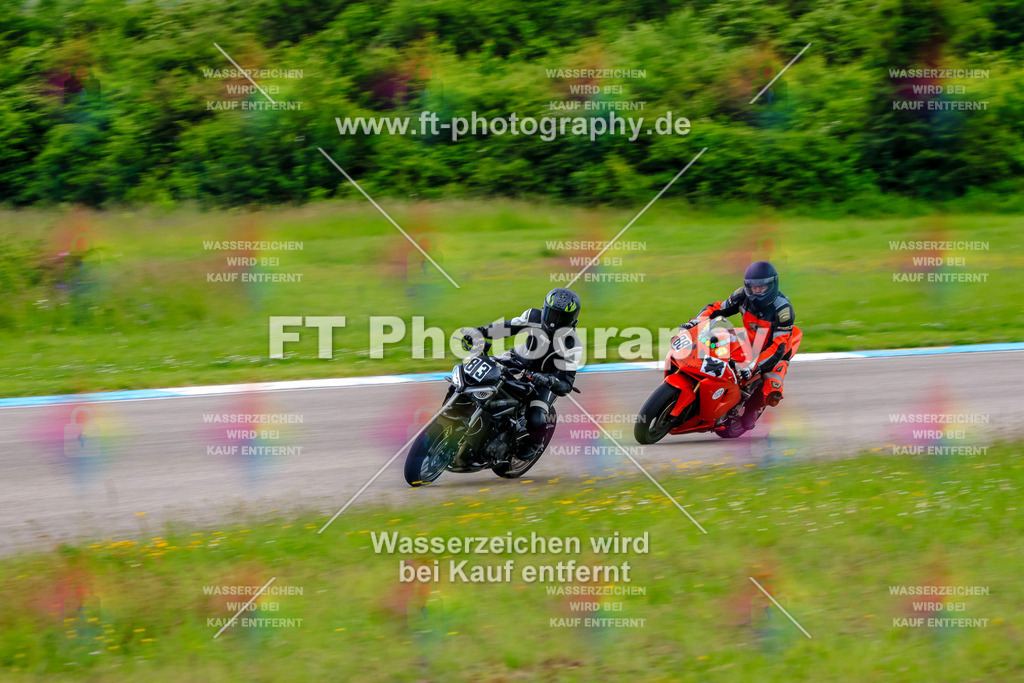 MotoTeam-3468 | Hier findet Ihr Bilder von Touristenfahrten auf der Nürburgring Nordschleife oder von anderen Veranstaltungen die ich besucht habe. Viel Spass beim Durch Schauen 