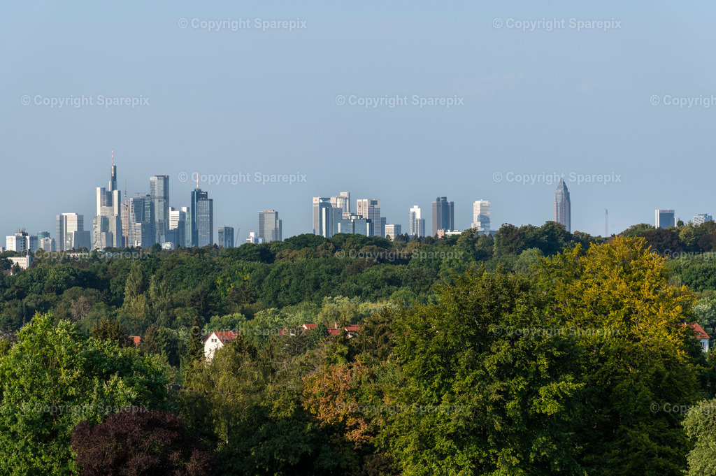 PAR_Skyline_Frankfurt_Day27 | sparepix - Realisiert mit Pictrs.com
