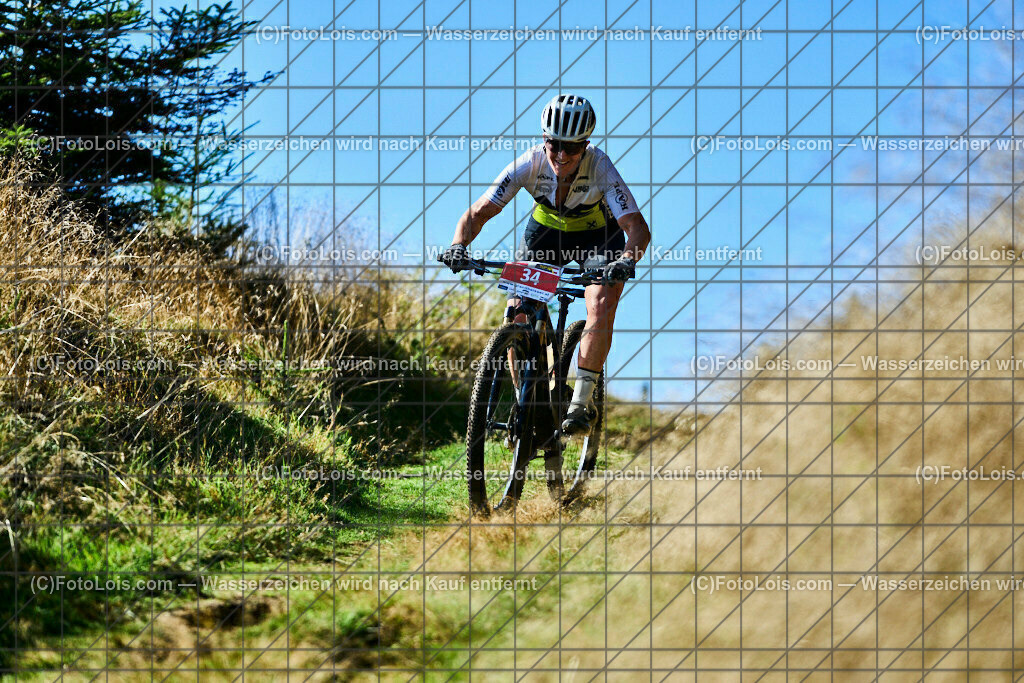 ALP5914_XXIX_GRANITBEISSER_Extreme_Gierlinger Julia | (C)FotoLois.com, Alois Spandl, 29. GRANITBEISSER - Mountainbike-Marathon in St. Georgen am Walde, EXTREME 72,5 km, Sa 2. September 2023.