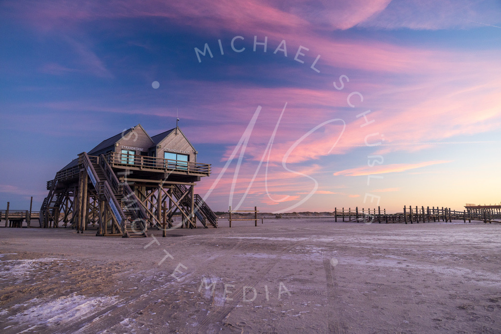 2024-01-11 SPO Strand Rosa Wolken 021 | Schwotte Media - Realisiert mit Pictrs.com