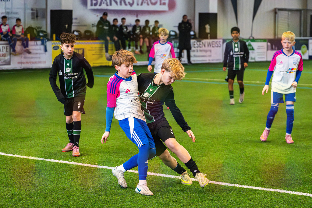 _BLR9160 | Professionelle Fußball- und Sportfotografie. Spielbilder online ansehen und kaufen – Einzelbilder oder komplette Galerien in hoher Qualität. - Realisiert mit Pictrs.com