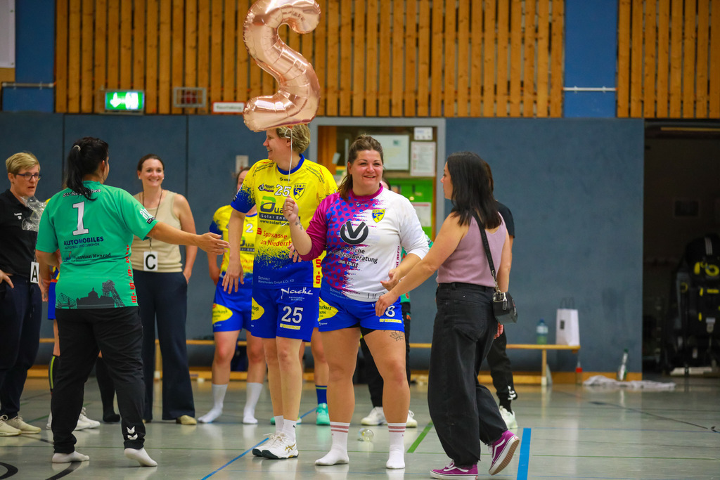 SVN_BorkenII_100525_175 | Bildergalerie von Sport-Ereignissen aber auch von weiteren spannenden Dingen - nicht nur vom Niederrhein. In Anlehnung an den bekannten Spruch von Hanns Dieter Hüsch heißt das Motto: "Niederrhein ist überall".  - Realisiert mit Pictrs.com