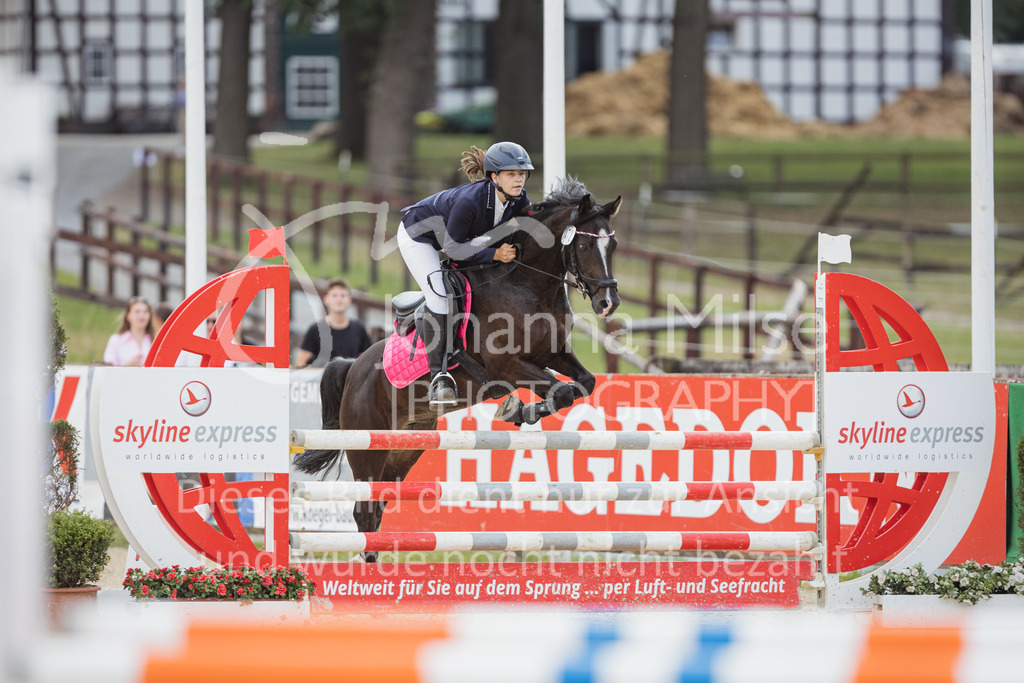 220730_BHO_PonyTrophy-427 | Deine schönsten Turniermomente als professionelle Fotos! Entdecke hochwertige Pferdesport-Fotografie im Online-Shop. Jetzt Fotos finden & bestellen!