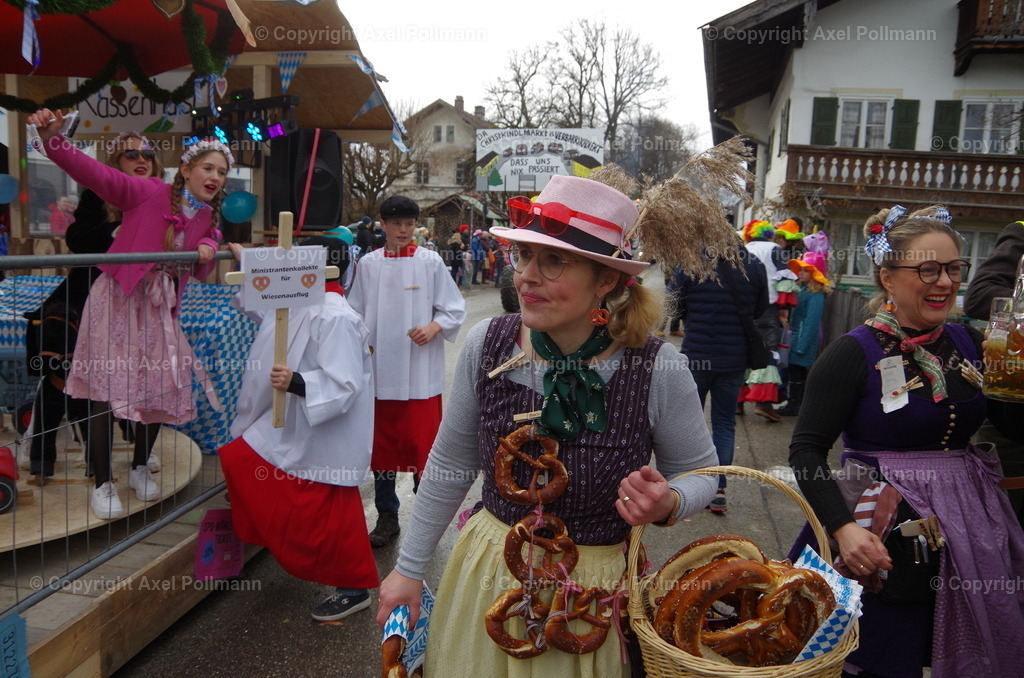 IMGP3968 | fotografiert von Axel PollmannLeonhardi Wallfahrt Benediktbeuern und Murnau, Fronleichnam, Fasching, Landschaft im Loisachtal und Benediktbeuern  - Realized with Pictrs.com