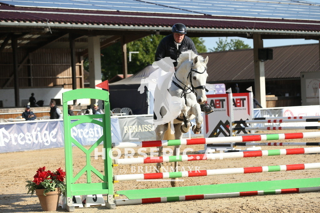 DL2Q0191 | Willkommen bei Brunnmayr - Design & Fotografie – Ihrem Spezialisten für Reitturniere und Pferdeveranstaltungen in Oberösterreich, Salzburg und Bayern! Seit über 17 Jahren sind wir leidenschaftlich dabei.