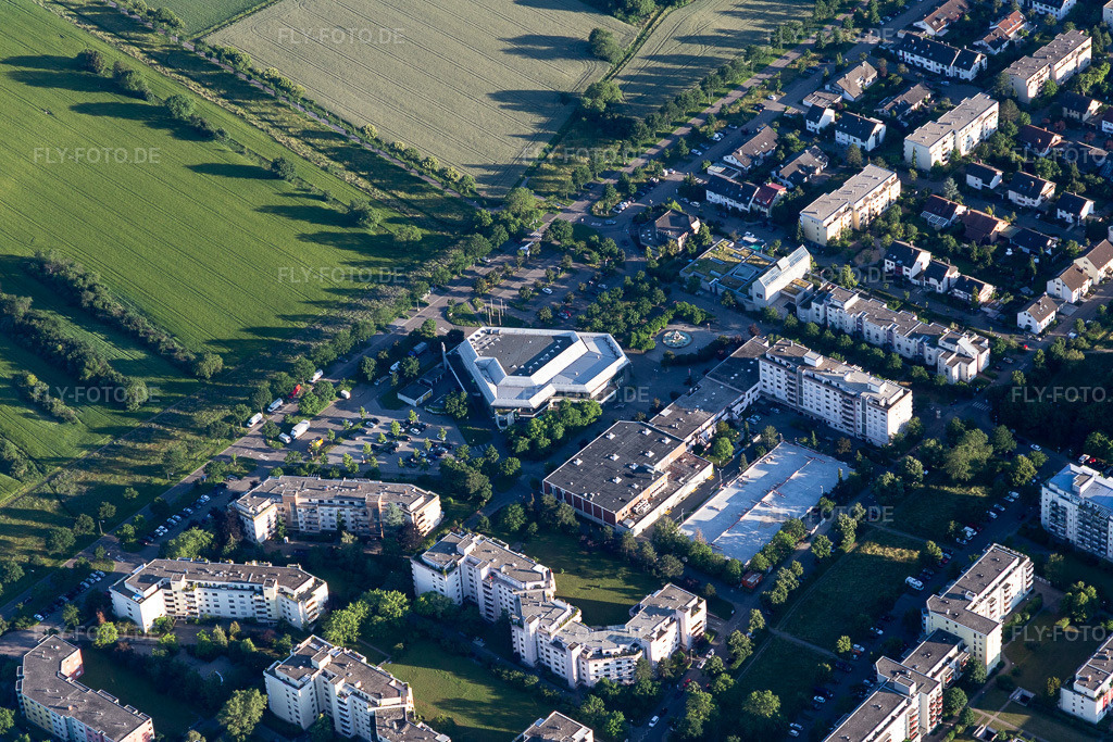 Luftbild: Badnerlandhalle im Ortsteil Neureut in Karlsruhe im Bundesland Baden-Württemberg in Deutschland. Foto: IMG_115156.jpg vom 13.06.2019 durch Werner Riehm/FLY-FOTO.de