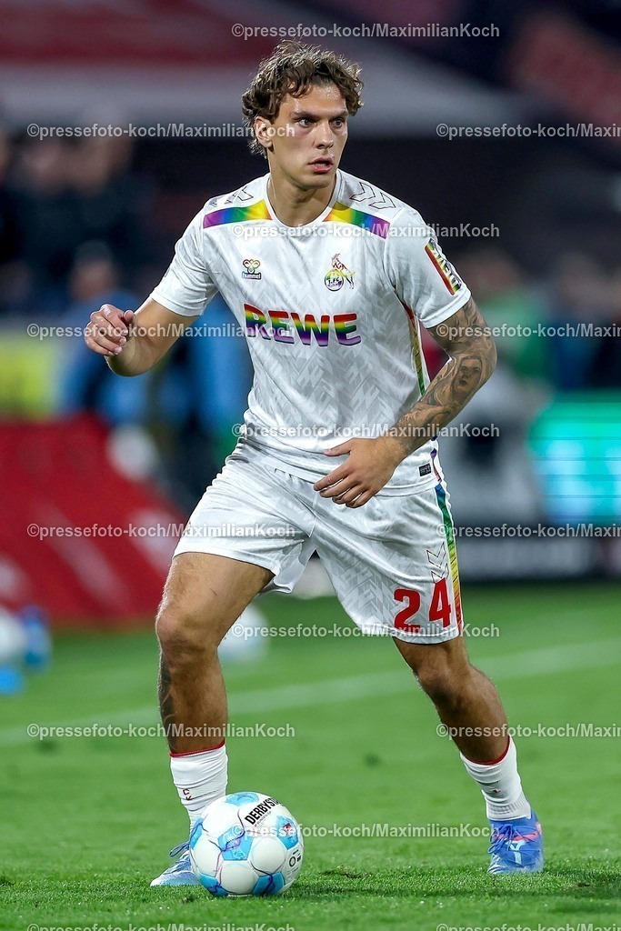 1FC05042502180 | 05.04.2025, Fußball, 1. FC Köln - Hertha BSC, 2.. Fußball Bundesliga, 28. Spieltag, RheinEnergie-STADION, Saison 2024 2025: Julian Pauli (FC Koeln #24) DFB regulations prohibit any use of photographs as image sequences and or quasi-video.