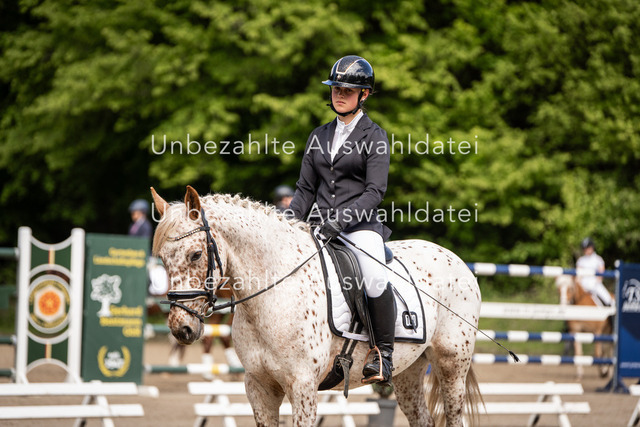 Bad_Meinberg_04674 | saradresslerfotografie - Realisiert mit Pictrs.com