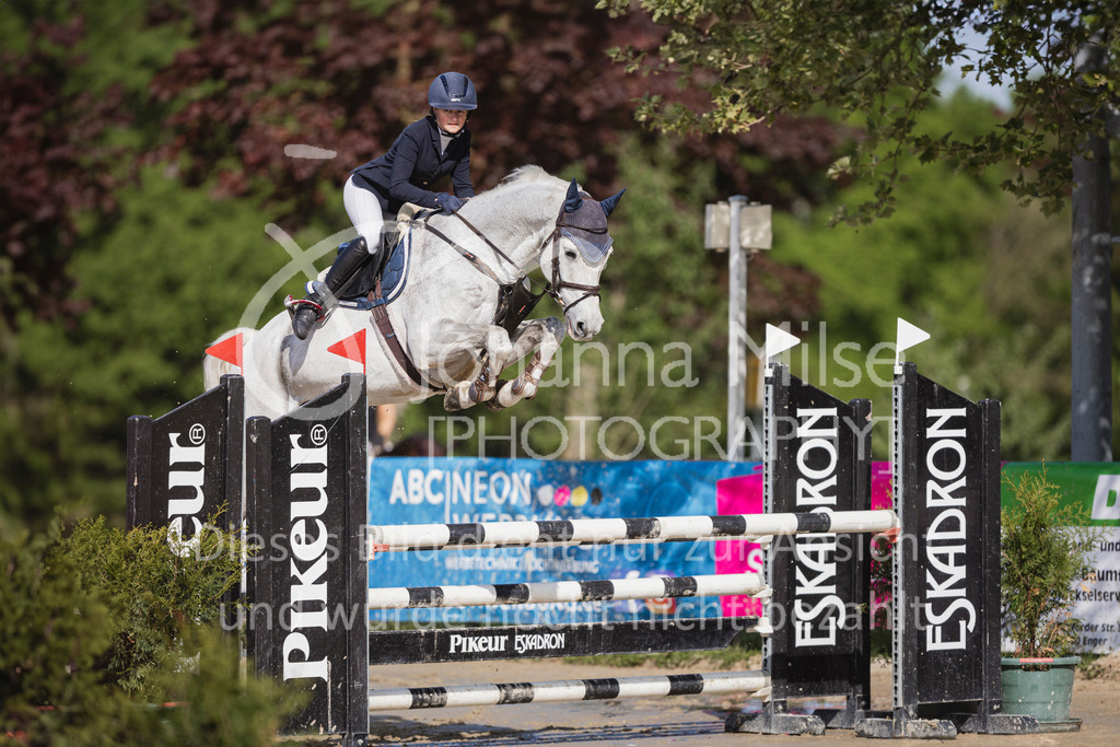 250503_SpengeW_A2-Spr-658 | Deine schönsten Turniermomente als professionelle Fotos! Entdecke hochwertige Pferdesport-Fotografie im Online-Shop. Jetzt Fotos finden & bestellen!