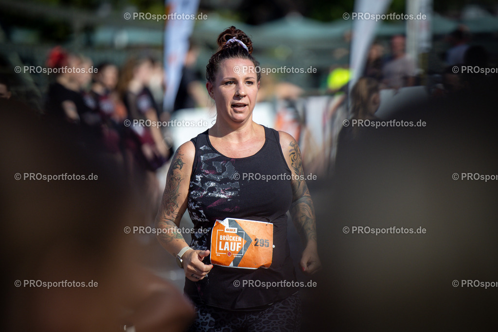 OBI ASV Koelner Brueckenlauf; Koeln, 10.09.23 | Impressionen vom OBI ASV Koelner Brueckenlauf am 10.09.23 am Olympiamuseum in Koeln (Deutschland). Foto: BEAUTIFUL SPORTS/Axel Kohring