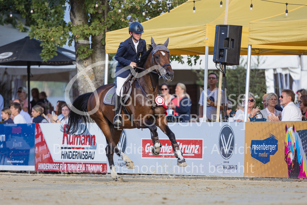 220828_Delbrueck_A2-Spr-267 | Deine schönsten Turniermomente als professionelle Fotos! Entdecke hochwertige Pferdesport-Fotografie im Online-Shop. Jetzt Fotos finden & bestellen!