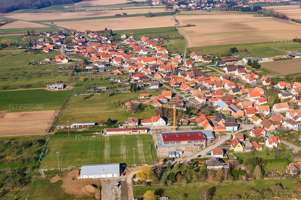Luftbild: Ortsansicht von Südosten in Eschbach im Bundesland Bas-Rhin in Frankreich.Foto: IMG_62801.jpg vom 09.03.2014 durch Werner Riehm/FLY-FOTO.deAuflösung des Originals: 4657 x 3105 px