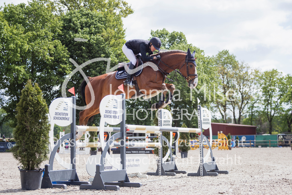 250506_Mühlen_SprPf-L1-379 | Deine schönsten Turniermomente als professionelle Fotos! Entdecke hochwertige Pferdesport-Fotografie im Online-Shop. Jetzt Fotos finden & bestellen!