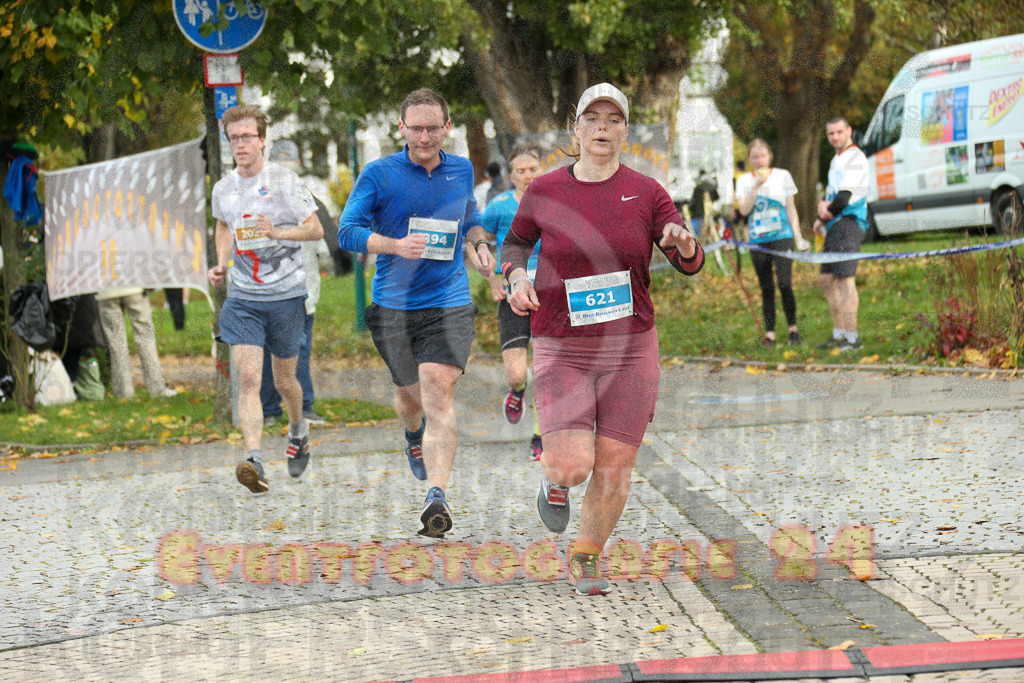 241020_1016_EX1_8492 | Sportfotografie im Rhein-Sieg Kreis, Köln, Bonn, NRW, Rheinland Pfalz, Hessen, etc. Unser Tätigkeitsfeld umfasst den Laufsport vom Volkslauf über den Marathon, Duathlon, Triathon bis zum Ultralauf wie Kölnpfad Ultra oder Schindertrail.