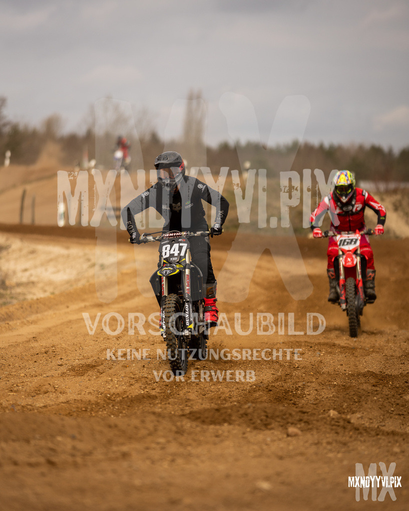 866A1381 | mxndyyvipix