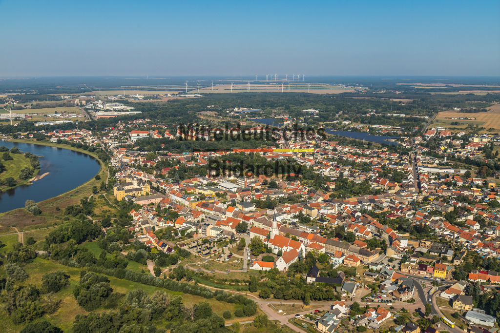 Coswig-9464 | Die schönsten Luftbilder von Sachen-Anhalt & Mitteldeutschland als Bilddatenbank zur kommerziellen Nutzung. Nutzen Sie unsere Erfahrung seit 2005 in der Luftbildfotografie. - Realisiert mit Pictrs.com