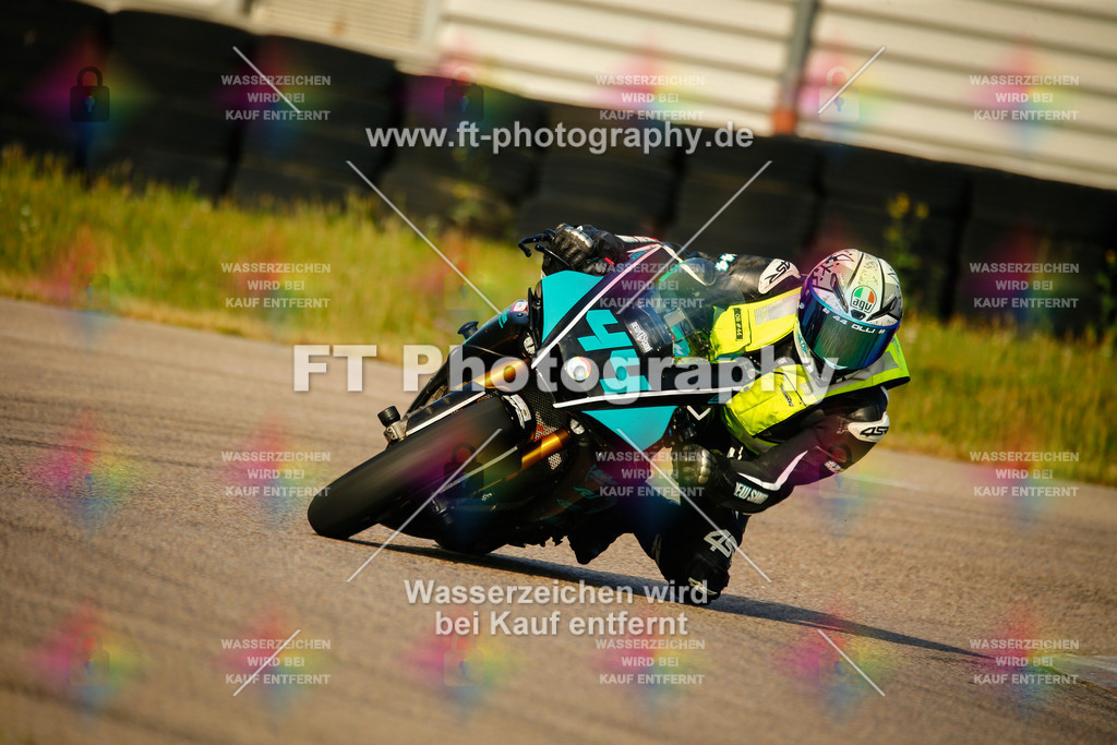 _MOT5397 | Hier findet Ihr Bilder von Touristenfahrten auf der Nürburgring Nordschleife oder von anderen Veranstaltungen die ich besucht habe. Viel Spass beim Durch Schauen 