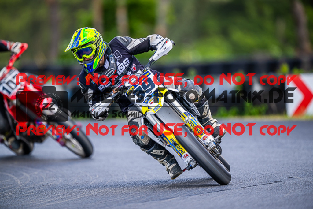 MaZZes_FotoMatrix_220528_1528 | Fotograf Mathias Schmid
Sportfotograf,
Eventfotograf,
Hochzeitsfotograf,
Portraitfotograf