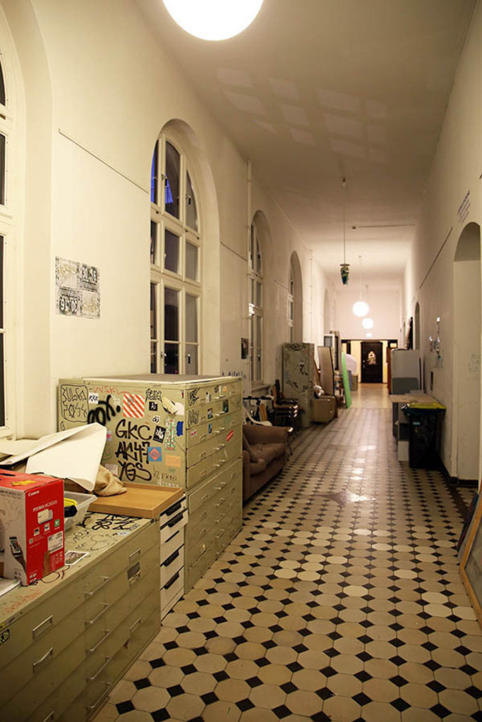 Hochschule für Grafik und Buchkunst | Das Team hinter BILDLEXIKON LEIPZIG bündelt historische wie aktuelle Informationen über die Stadt Leipzig in Text und Bild auf einer Plattform und stellt diese der interessierten Öffentlichkeit zur Verfügung.