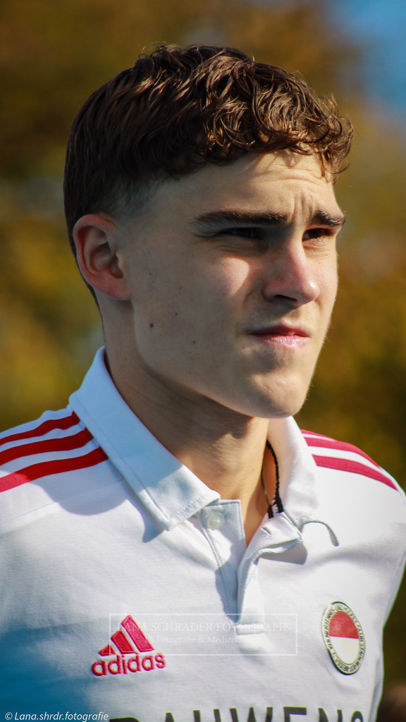 DM22 HALBFINALE RWK-HTCU 22.10.22-33 | lanaschraderfotografie - Realisiert mit Pictrs.com