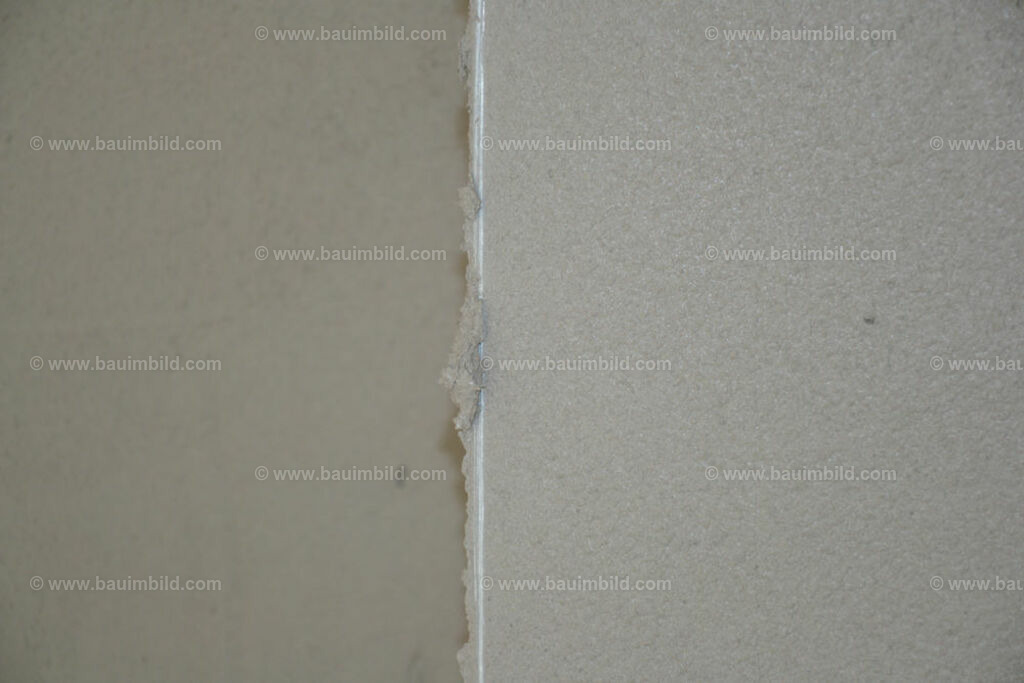 bib-lg18-putzarbeiten-0042 | Nach LV-Leistungsgruppen sortierte Detailfotos über den Bau eines Hauses. Alle Hausbau-Bilder direkt vom Urheber und Autor der Website Haus-Selber-Bauen.com