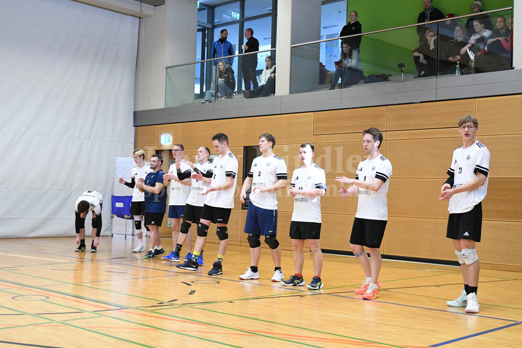 TSV Plattling Volleyball : TSV 1861 Deggendorf II | Ergebnis: 3:2 (21:25,25:22,25:14,24:26,15:7)  - Realisiert mit Pictrs.com