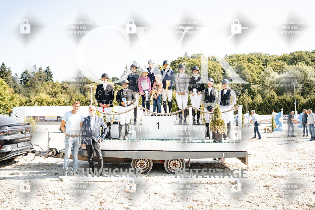CK704100 | Turnierfotografie Pferdefotografie Trier Rheinland-Pfalz Pferdesport Reitsport Tierfotografie Sportfotografie Pferdevideo Pferdevideografie Equestrianvideography equestrianphotography  - Realisiert mit Pictrs.com