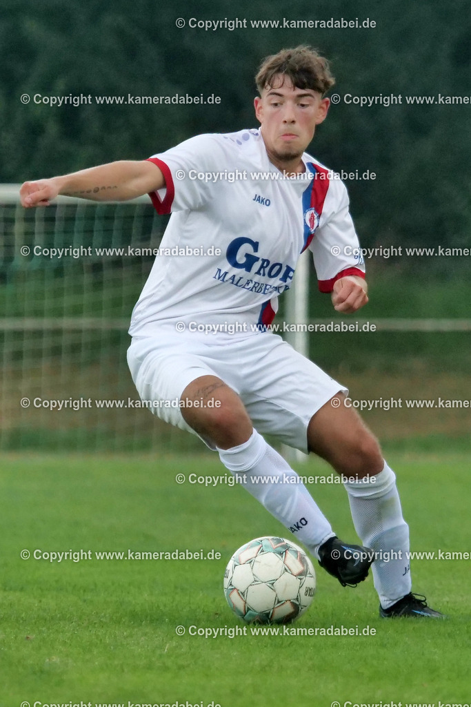 Fußball : TV Voerde - SUS 09 Dinslaken 2 am 21.07.2024 in Voerde | Fußball : TV Voerde - SUS 09 Dinslaken 2 am 21.07.2024 in Voerde - Realisiert mit Pictrs.com