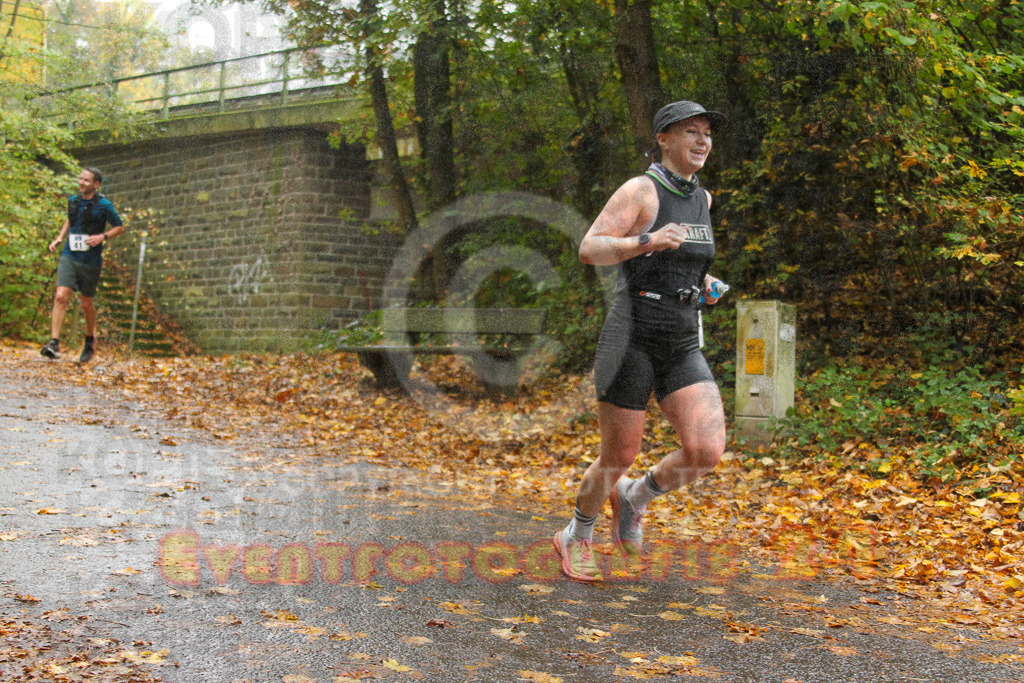 241027_1225_EV4_6771 | Sportfotografie im Rhein-Sieg Kreis, Köln, Bonn, NRW, Rheinland Pfalz, Hessen, etc. Unser Tätigkeitsfeld umfasst den Laufsport vom Volkslauf über den Marathon, Duathlon, Triathon bis zum Ultralauf wie Kölnpfad Ultra oder Schindertrail.