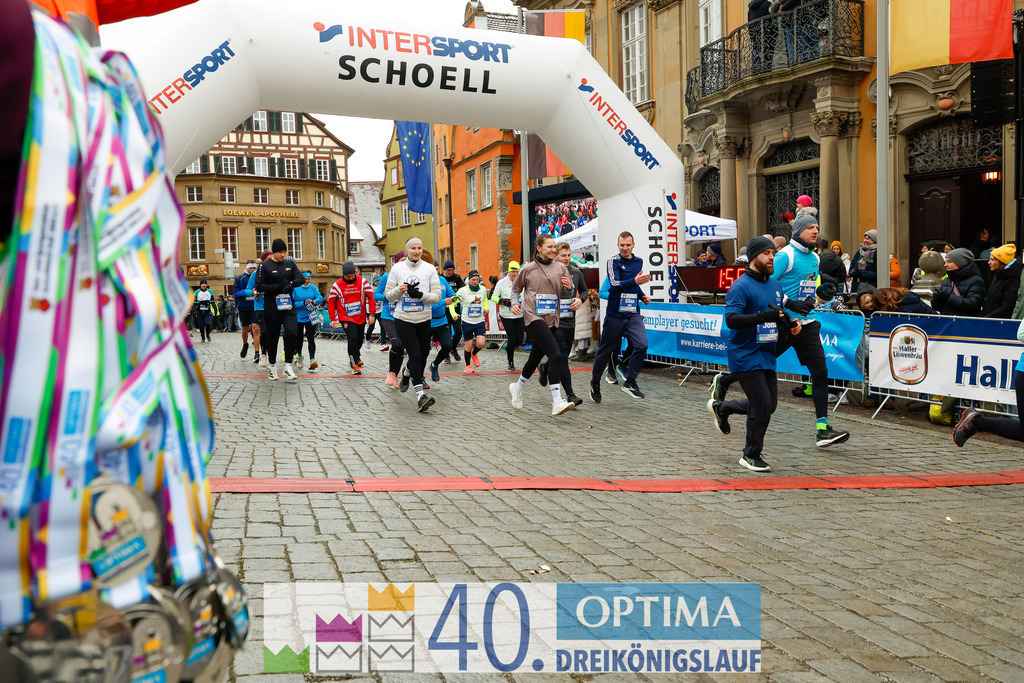 VR Bank Hauptlauf 10km | 40. Optima 3koenigslauf 2026 - Realisiert mit Pictrs.com