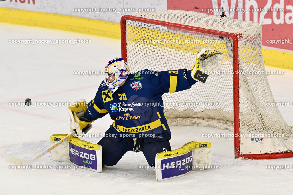 RED BULL HOCKEY JUNIORS vs. EK DIE ZELLER EISBÄREN | #30 Zimmermann Max EK DIE ZELLER EISBÄREN, RED BULL HOCKEY JUNIORS vs. EK DIE ZELLER EISBÄREN, RED BULL HOCKEY JUNIORS vs. EK DIE ZELLER EISBÄREN am 14.01.2025 in Salzburg (Eisarena Salzburg), Austria, (Photo by Bernd Stefan)