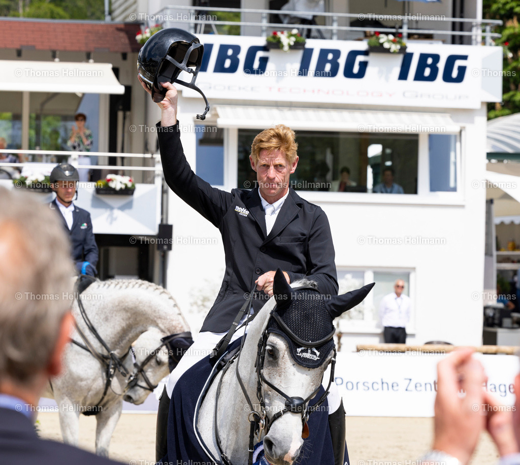 TH_705-EHNING Marcus (GER)_ Flower Girl 13_8718 | Longines Balve Optimum 2023 am 09.06.23 in Balve, Schloss Wocklum, Thomas Hellmann, 705EHNING Marcus (GER), Flower Girl 13