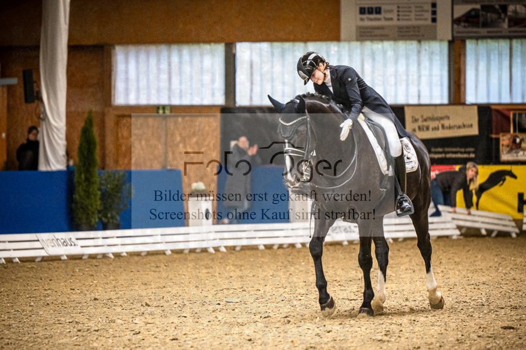 DOS_0669 | Entdecke hochwertige Reitturnierfotos von Foto Oger. Professionell, emotional und authentisch – jetzt Lieblingsmomente im Shop bestellen.Deutschlandweite Turnierfotografie. - Realisiert mit Pictrs.com