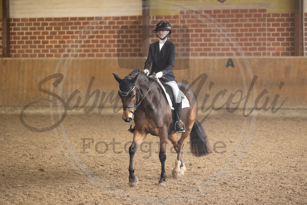 994A9023 | sabrinanicolaifotografie - Realisiert mit Pictrs.com