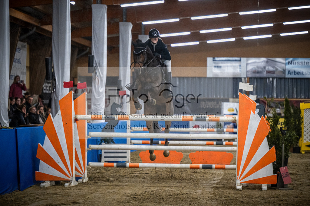 DOS_1398 | Entdecke hochwertige Reitturnierfotos von Foto Oger. Professionell, emotional und authentisch – jetzt Lieblingsmomente im Shop bestellen.Deutschlandweite Turnierfotografie. - Realisiert mit Pictrs.com