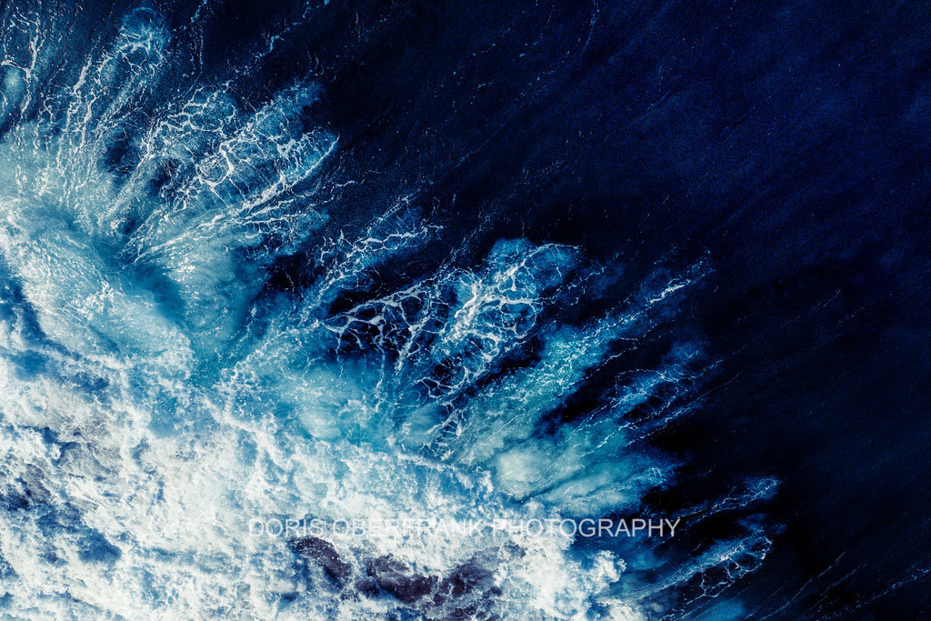 Ocean ice flower | Nazaré: Ocean ice flower - Realisiert mit Pictrs.com