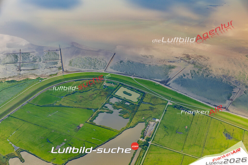 Schrägluftbild  Archsum  Sylt - Das Luftbild wurde 2025 vom UL-Flugzeug heraus erstellt (ohne Drohne- keine Drohnenaufnahme ) - Hochauflösende Luftaufnahme -Nicht vergleichbar mit Google Maps oder Satelittenbilder- Die Geschenkidee !Mit Lizenz und Bildrechte bestellbar