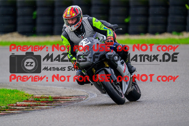 MaZZes_Fotomatrix_20241002_6007705_4216 | Fotograf Mathias Schmid
Sportfotograf,
Eventfotograf,
Hochzeitsfotograf,
Portraitfotograf