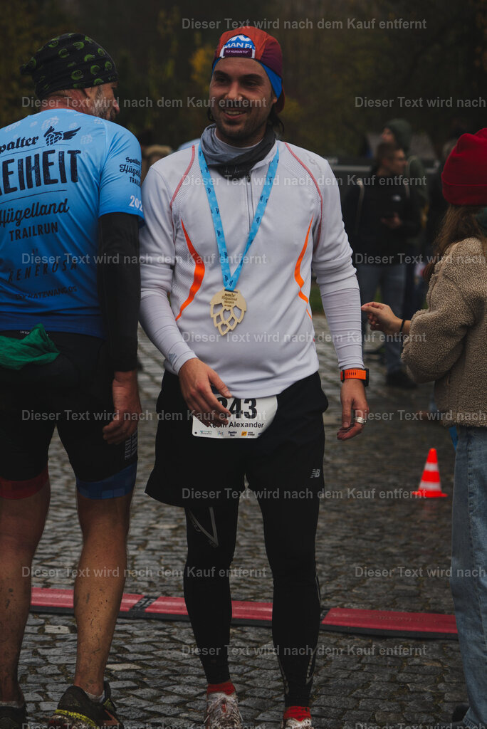 cineathletes-huegelland-2025-11-09-12-15-05 | Sportfotografie rund um Obstacle Course Racing und Trail Run - Realisiert mit Pictrs.com