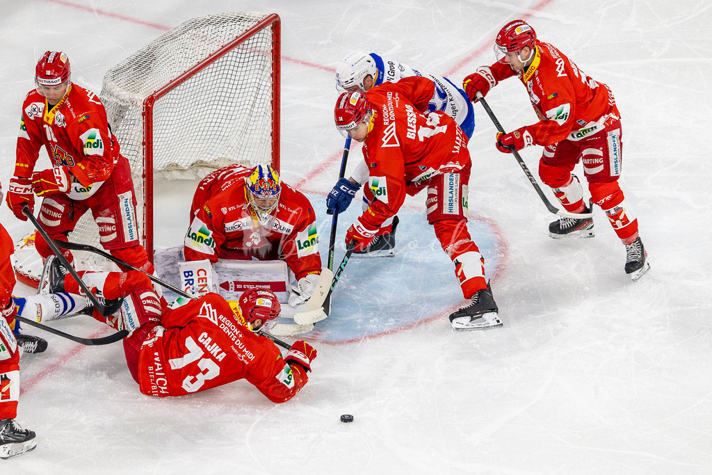 EHCB vs EVZ 20260227_WB-6864 | Sportbilder, Sportfotograf, Hochzeits- und Eventfotografin, Flugshows, Portraits und Tiershooting, Aviation, Downhill, Nationalleague, Swissleague, International