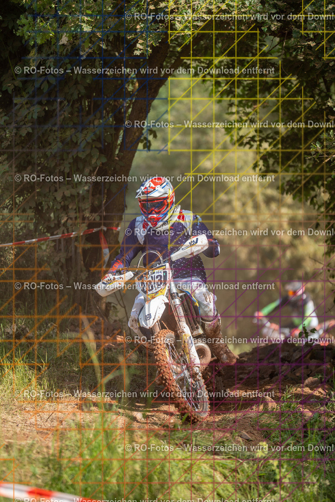 Wolfshausen 4 Lauf -542 | Sportfotografie von RO-Fotos: Motorsport, Motocross, Enduro, Laufveranstaltungen und Triathlon. Professionelle Fotos von Sportlern und Events. - Realisiert mit Pictrs.com