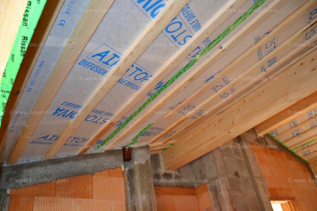 bib-lg13-holzbau-ausbau-0001 | Nach LV-Leistungsgruppen sortierte Detailfotos über den Bau eines Hauses. Alle Hausbau-Bilder direkt vom Urheber und Autor der Website Haus-Selber-Bauen.com