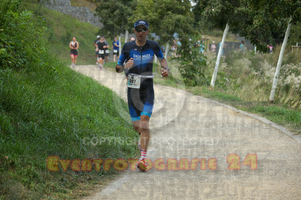 250824_1431_EX1_6524 | Sportfotografie im Rhein-Sieg Kreis, Köln, Bonn, NRW, Rheinland Pfalz, Hessen, etc. Unser Tätigkeitsfeld umfasst den Laufsport vom Volkslauf über den Marathon, Duathlon, Triathon bis zum Ultralauf wie Kölnpfad Ultra oder Schindertrail.